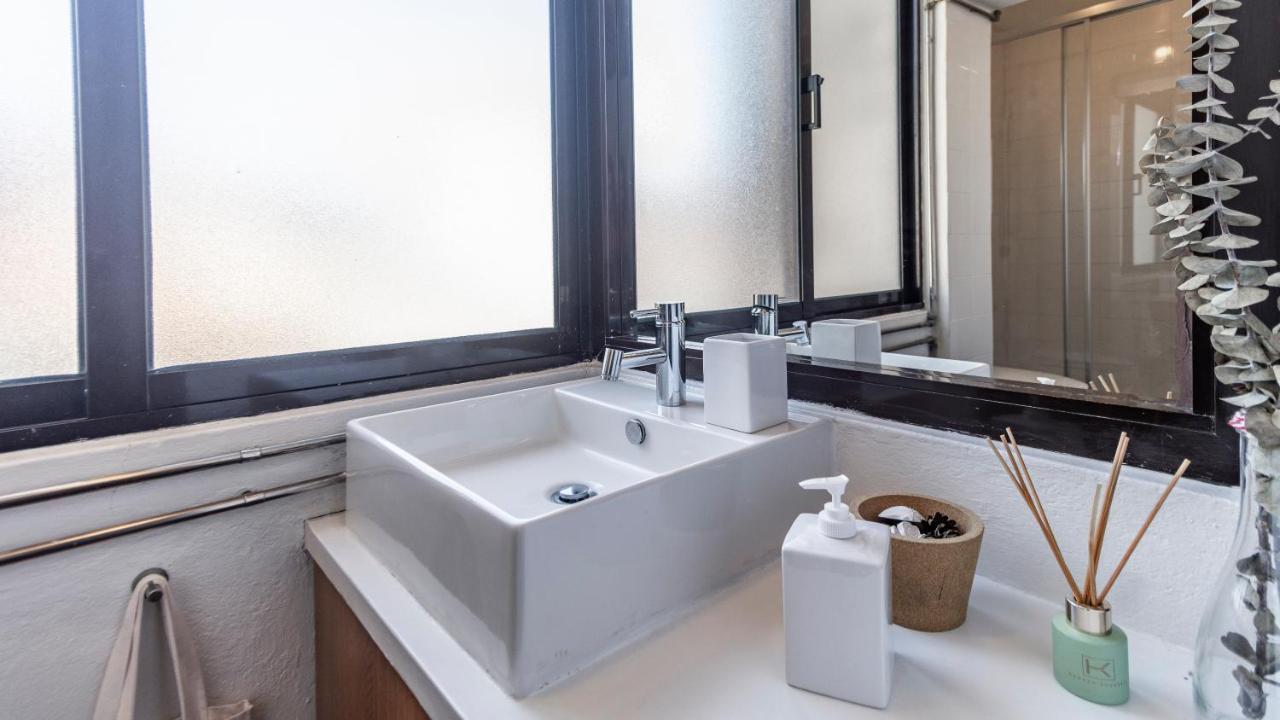 Porto 61 - Bright 2Br W/ Balcony By Lovelystay Esterno foto