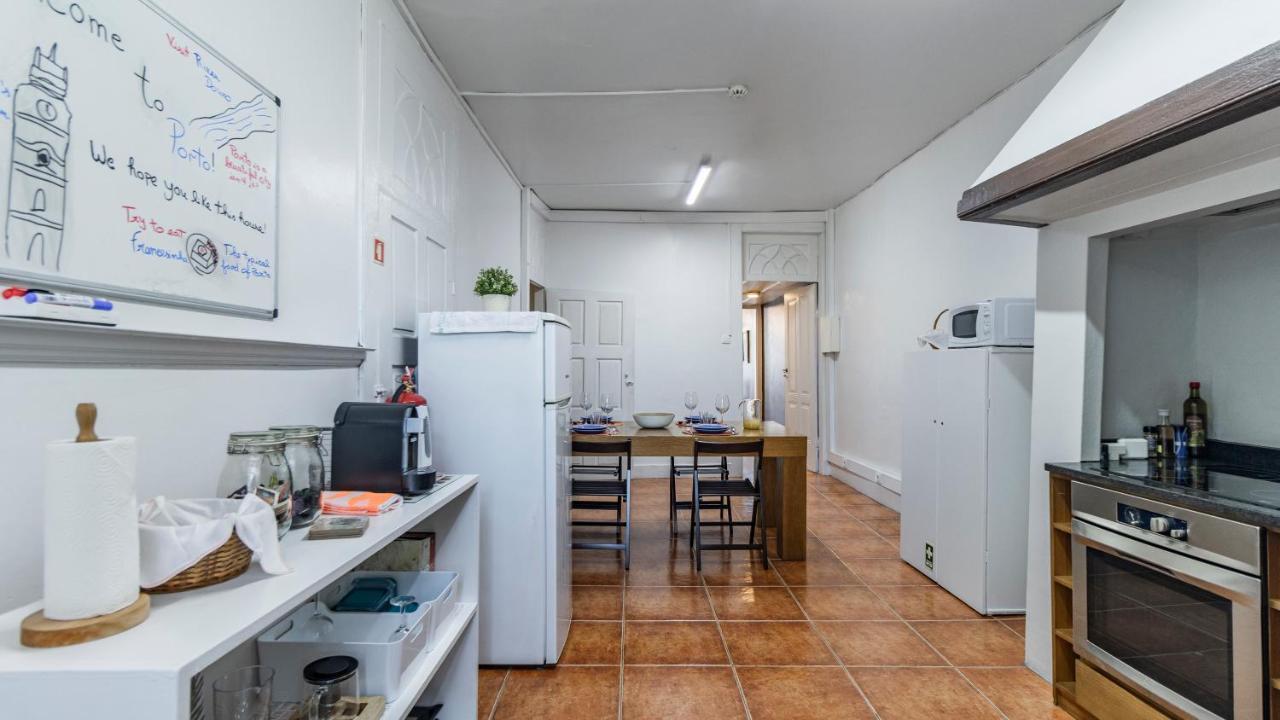 Porto 61 - Bright 2Br W/ Balcony By Lovelystay Esterno foto