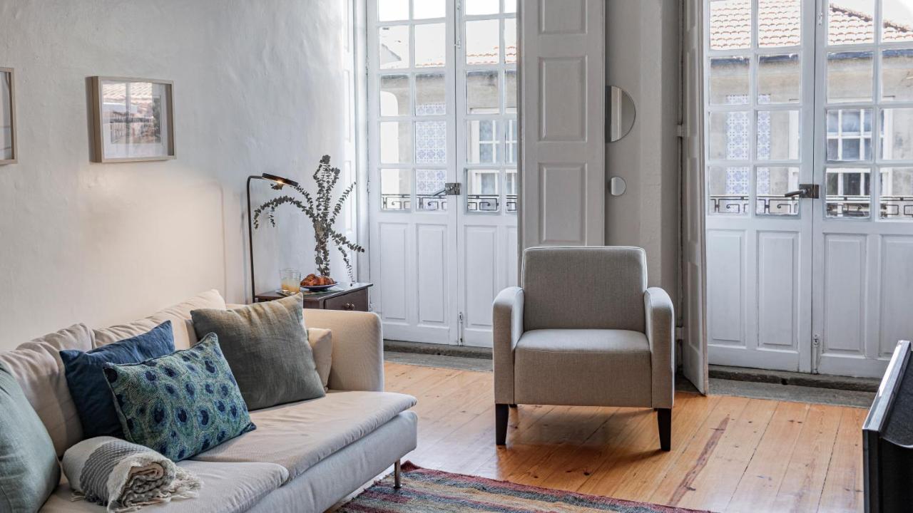 Porto 61 - Bright 2Br W/ Balcony By Lovelystay Esterno foto