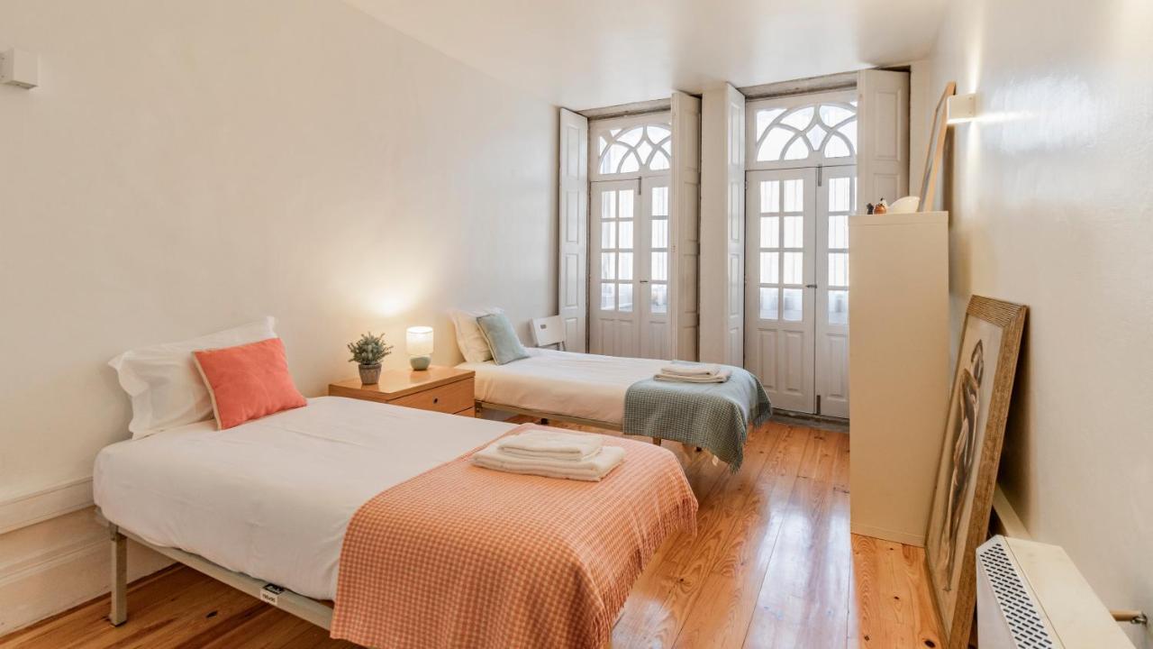 Porto 61 - Bright 2Br W/ Balcony By Lovelystay Esterno foto