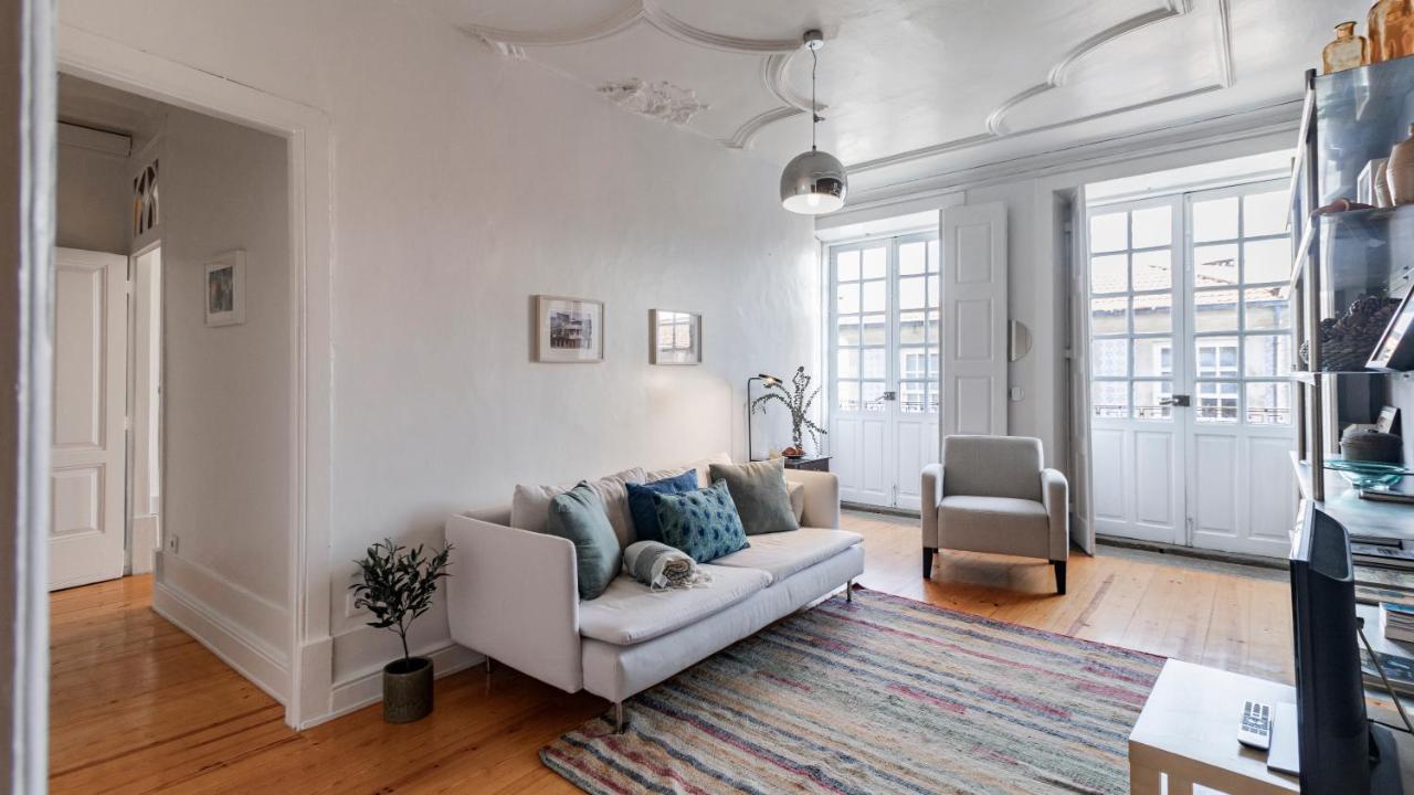 Porto 61 - Bright 2Br W/ Balcony By Lovelystay Esterno foto